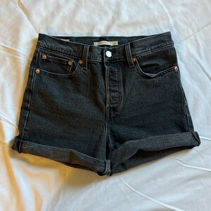 Levi Wedgie Short